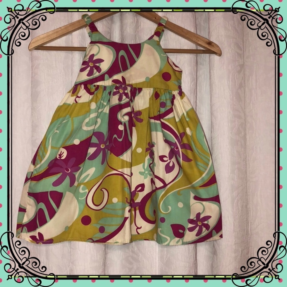 🌕 Full Moon (2T) gorgeous floral dress GUC 🌕❤️